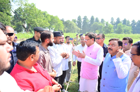 मुख्यमंत्री श्री पुष्कर सिंह धामी ने रविवार को खुरपिया फार्म में निर्माणाधीन एम्स सैटेलाइट सेन्टर का स्थलीय निरीक्षण किया।